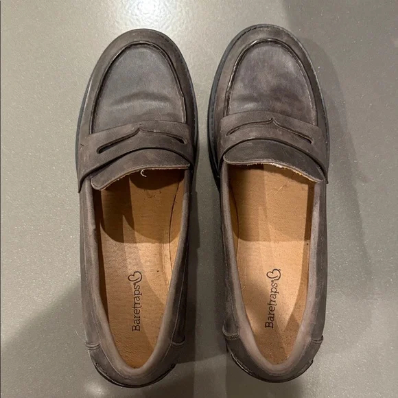 BareTraps Brown Leather Loafers - Picture 5 of 6